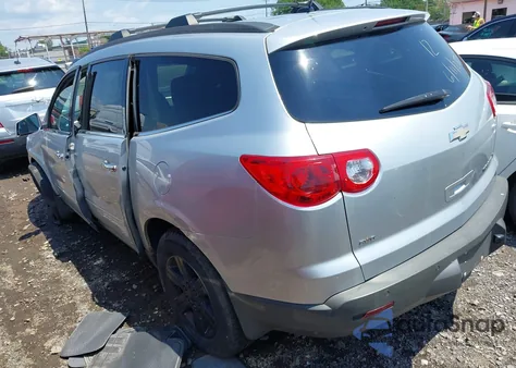 2012 Chevrolet Traverse 1Lt из США, поврежденный, VIN 1GNKVGED5CJ356853